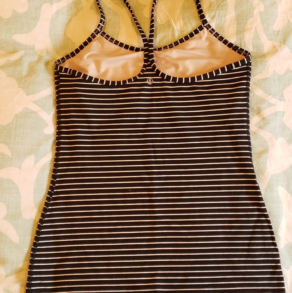 Lululemon - Power Y Tank Top